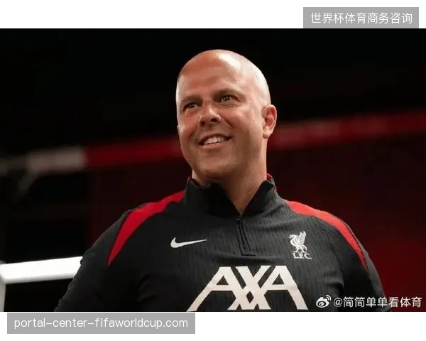 新帅斯洛特将为利物浦带来全新战术理念,其在费耶诺德的成功体系备受期待 新帅斯洛特将为利物浦带来全新战术理念,其在费耶诺德的成功体系备受期待